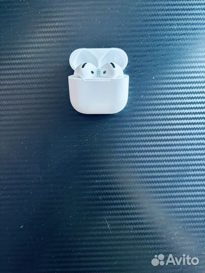 Apple airpods 4