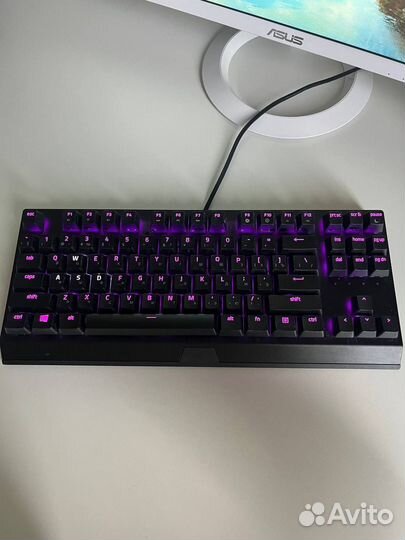 Игровая клавиатура Razer Blackwidow