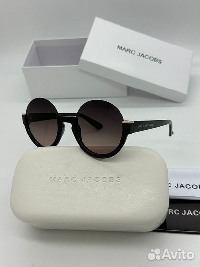 Солнцезащитные очки marc jacobs