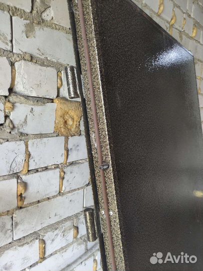 Двери металлические б.у