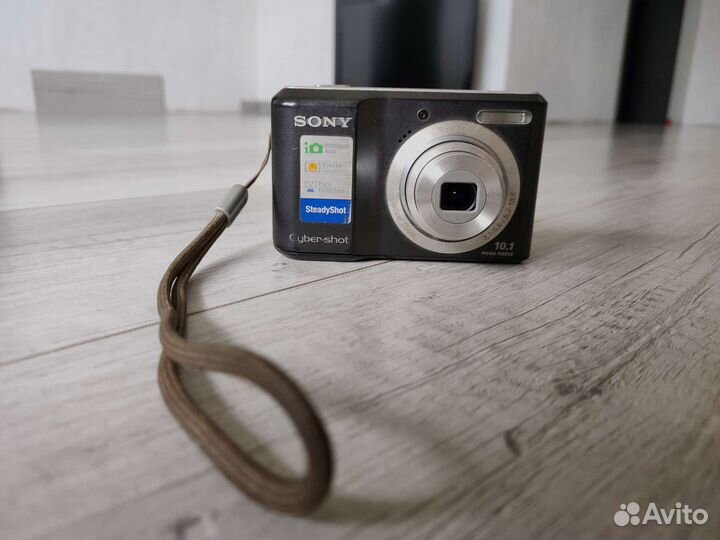 Компактный фотоаппарат sony steady shot dsc-s2000