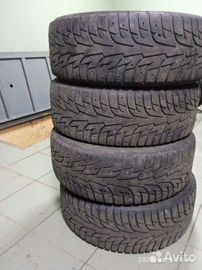 Hankook Winter I'Pike RS W419 215/55 R17