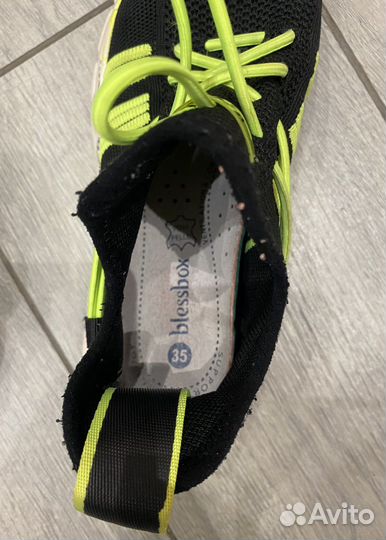 Кроссовки Размер 35 Легкие