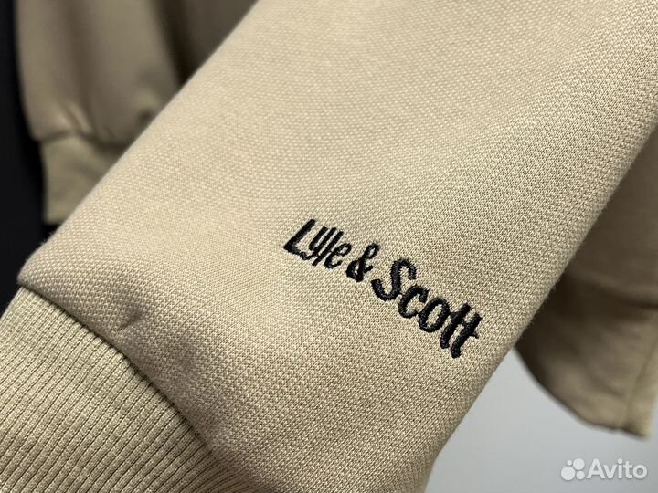 Свитшот оверсайз Lyle Scott