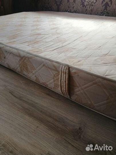 Матрас б/у 200/160