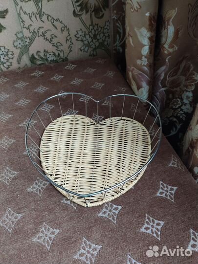 Блюдо, ваза для фруктов, выпечки, прочего