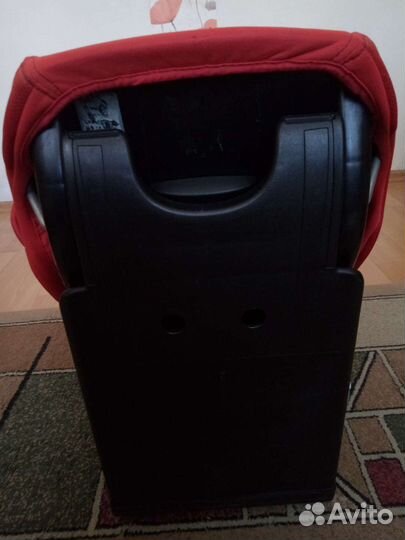 Автокресло Chicco Xpace