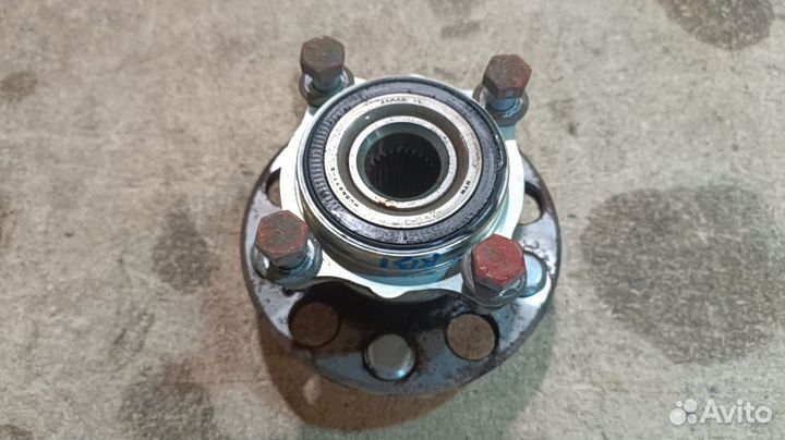 Ступица задняя honda legend kb 1