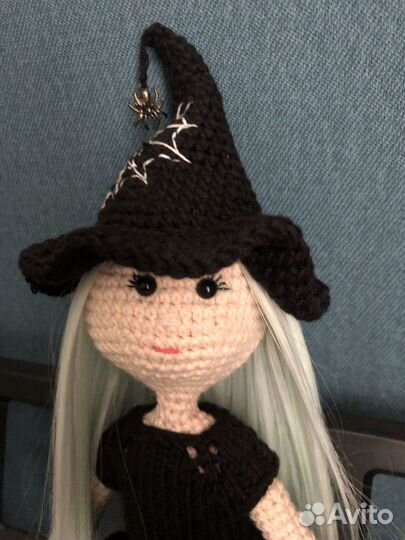 Кукла вязанная ведьмочка