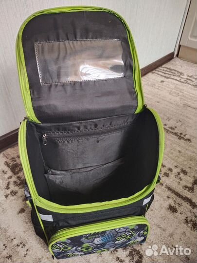 Портфель школьный для мальчика