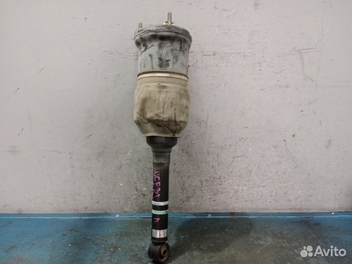 Пневмостойка передняя левая Lexus Ls430 UCF30