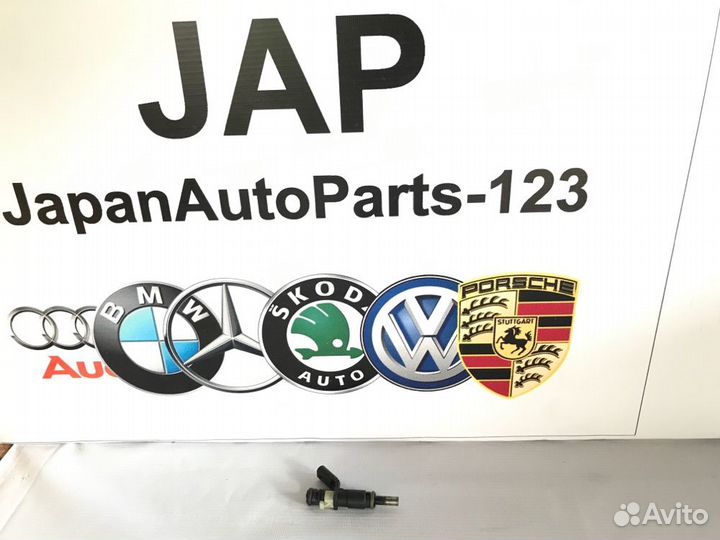 Форсунка инжекторная Mercedes-Benz E-350 W212