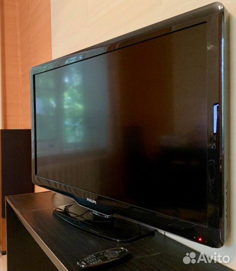 Телевизор Philips 37