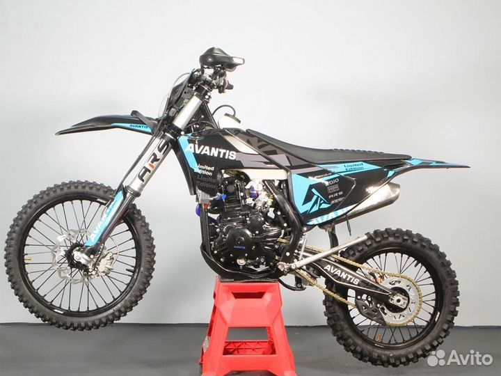 Мотоцикл эндуро Avantis Enduro 300 Pro Carb