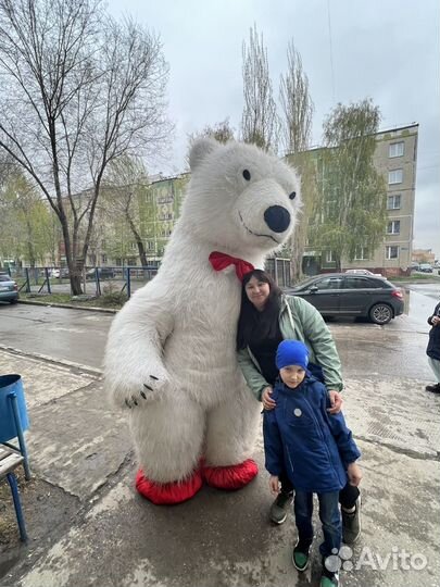 Поздравление от белого мишки 3м