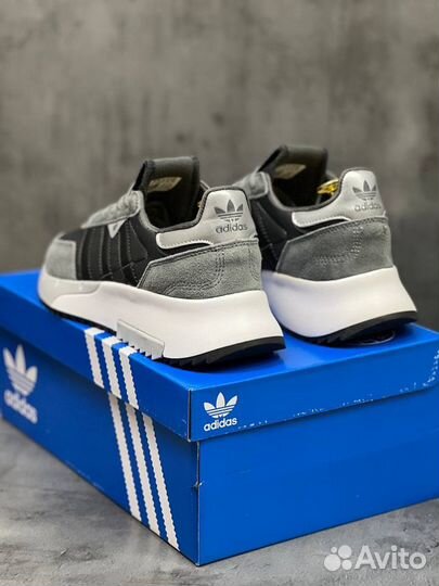 Мужские кроссовки Adidas Retropy F2