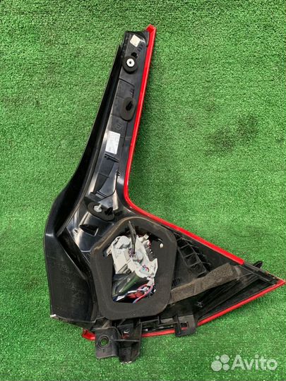 Фонарь задний левый Volvo V60 1 B4164T (1