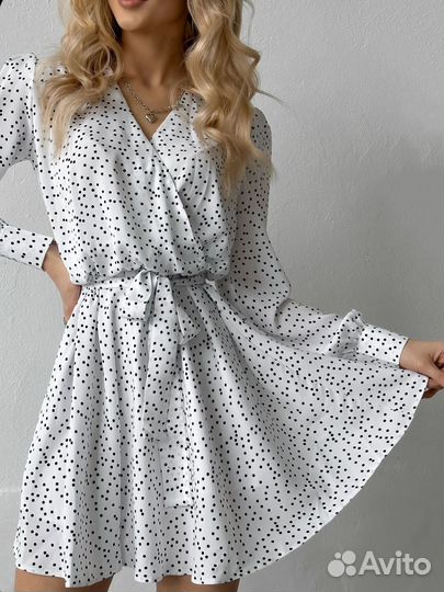 Платье белое