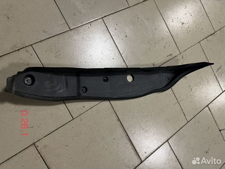 Пыльник крыла передний правый Mercedes Glc X253