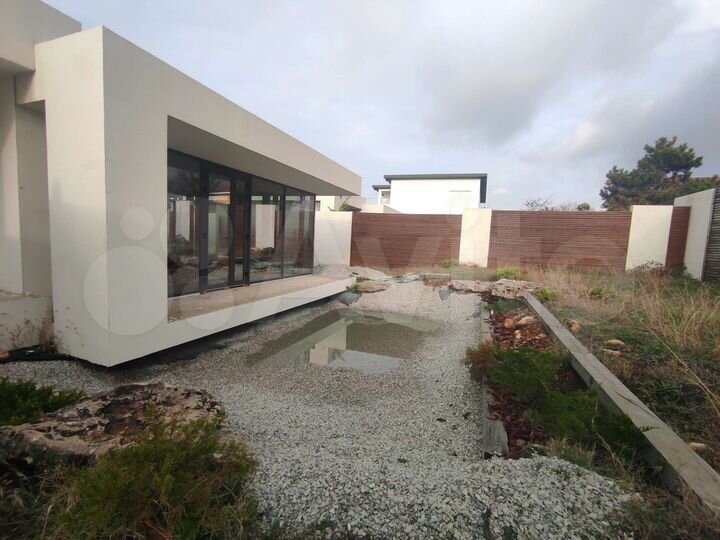 Дом 84 м² на участке 4 сот.