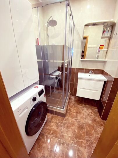 2-к. квартира, 60 м², 11/17 эт.