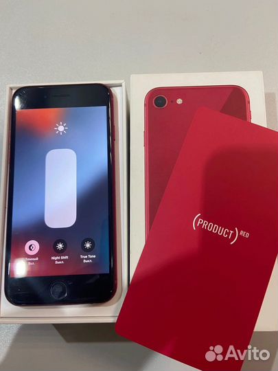 Телефон iPhone8