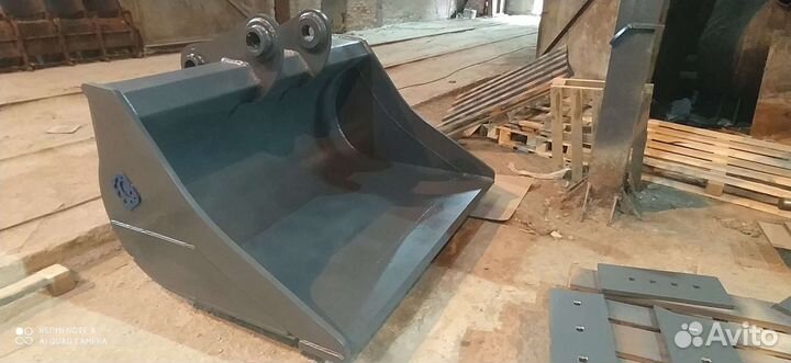 Планировочный ковш для экскаватора Hitachi ZX200