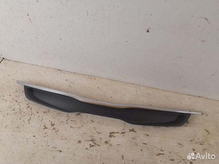 Решетка радиатора Kia Rio 4 2017-2020