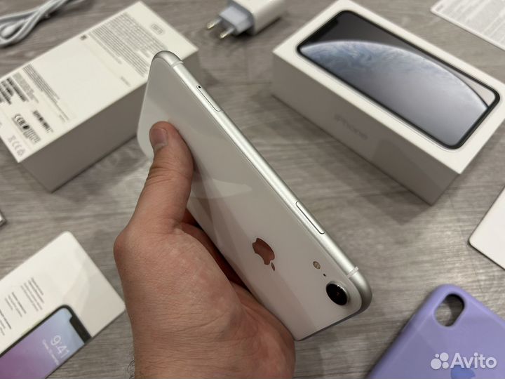 iPhone Xr, 128 ГБ