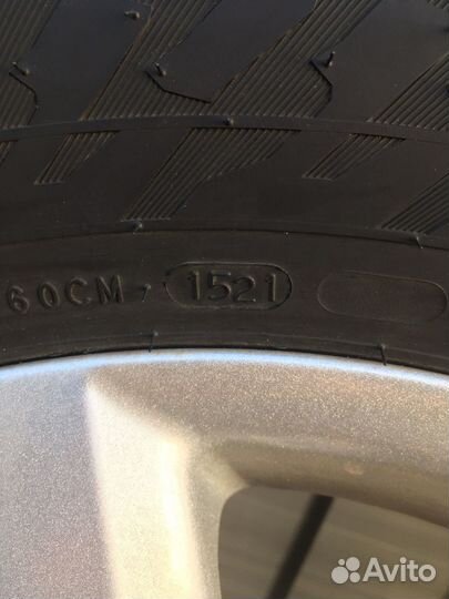 Nokian Tyres Hakkapeliitta 9 SUV 265/65 R17