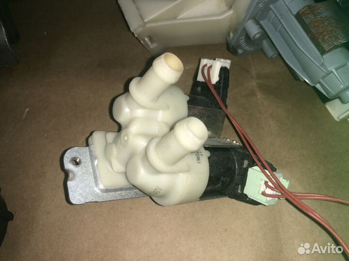 Запчасти для стиральной машины Whirlpool AWE2214/1