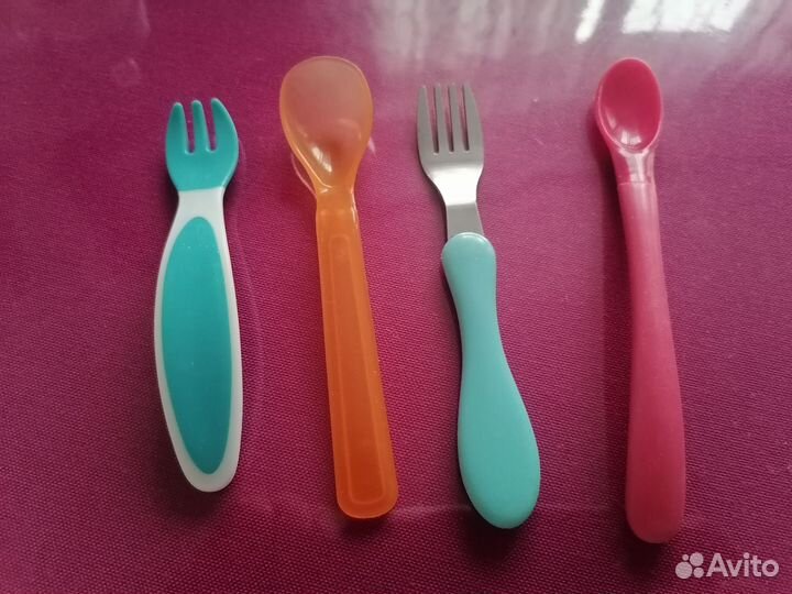 Молокоотсос, бутылочки, поильник и другое