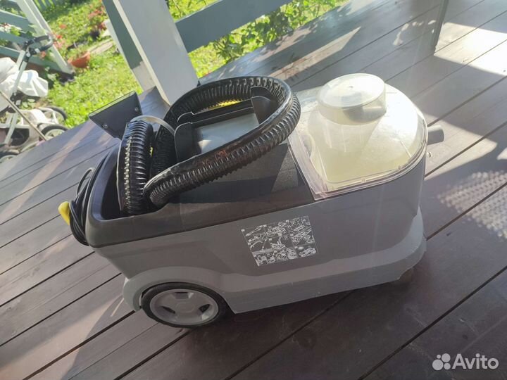 Аренда моющего пылесоса karcher