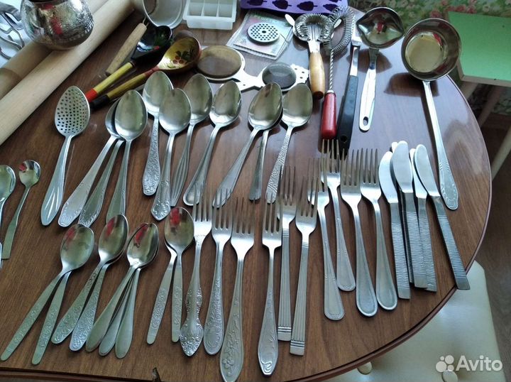 Столовые приборы
