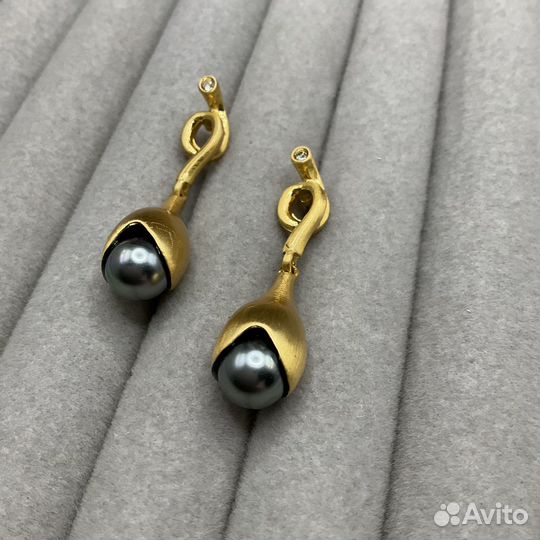 Серьги стильные