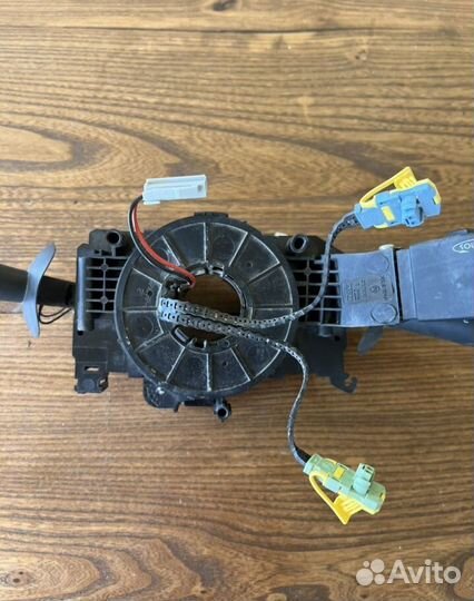 Подрулевой переключатель Renault Laguna 2