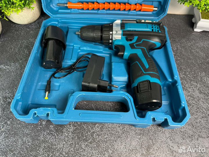 Дрель шуруповерт makita 18v ударный нов