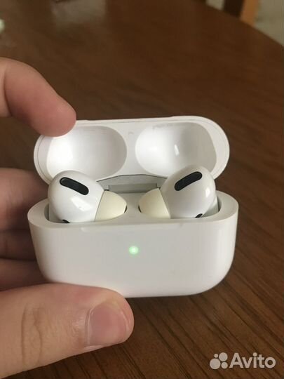 Apple airpods pro
