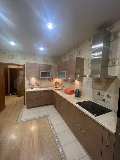 1-к. квартира, 52 м², 2/12 эт.