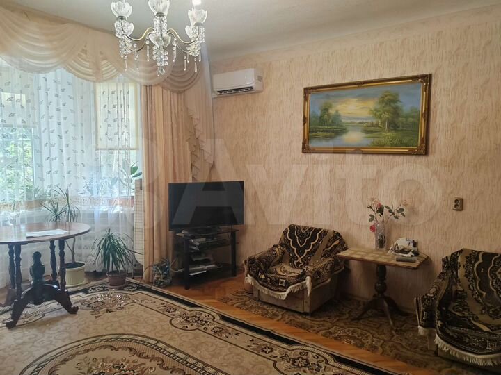 3-к. квартира, 79,3 м², 1/3 эт.