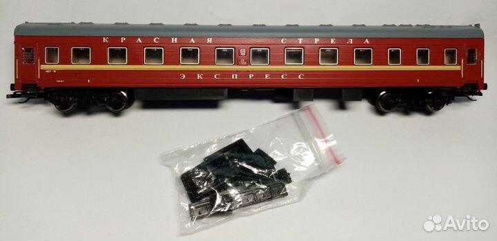 Железная дорога 12мм Вагон Красная Стрела