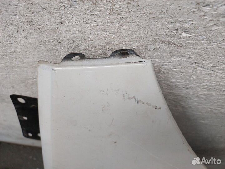 Крыло Mercedes Sprinter, 2010