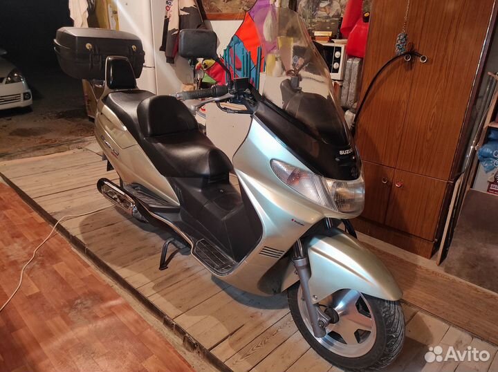 Suzuki Skywave 250