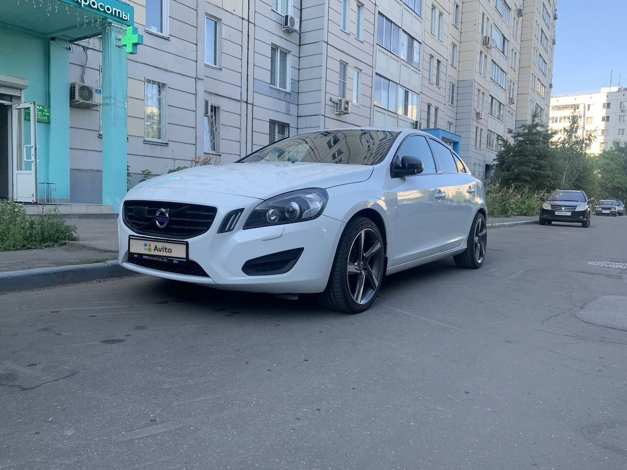 Volvo S60: фото владельца