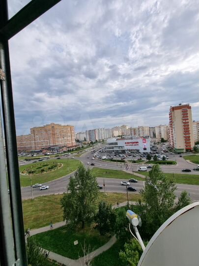 2-к. квартира, 50 м², 10/10 эт.