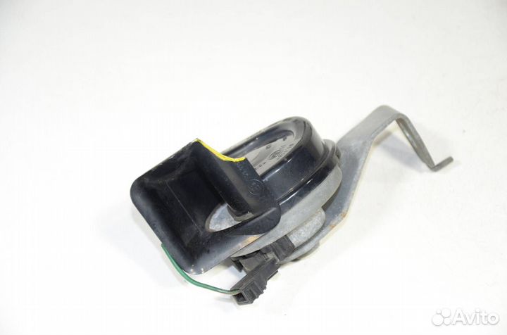 Клаксон левый Chrysler 300C LX 2009