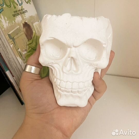 Кашпо для цветов 