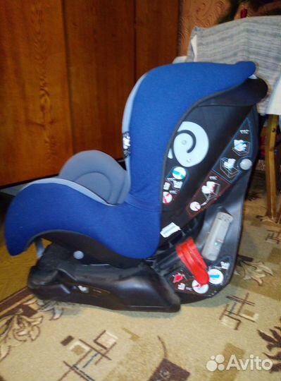 Автомобильное кресло от 0