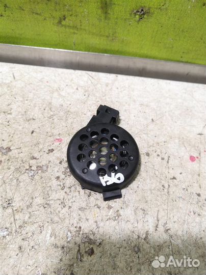 Динамик Фольксваген Пассат Б6