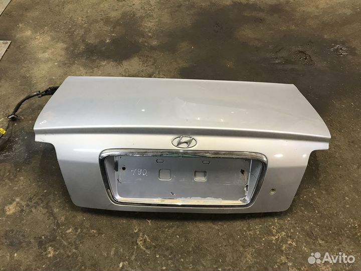 Крышка багажника Hyundai Sonata IV (EF)